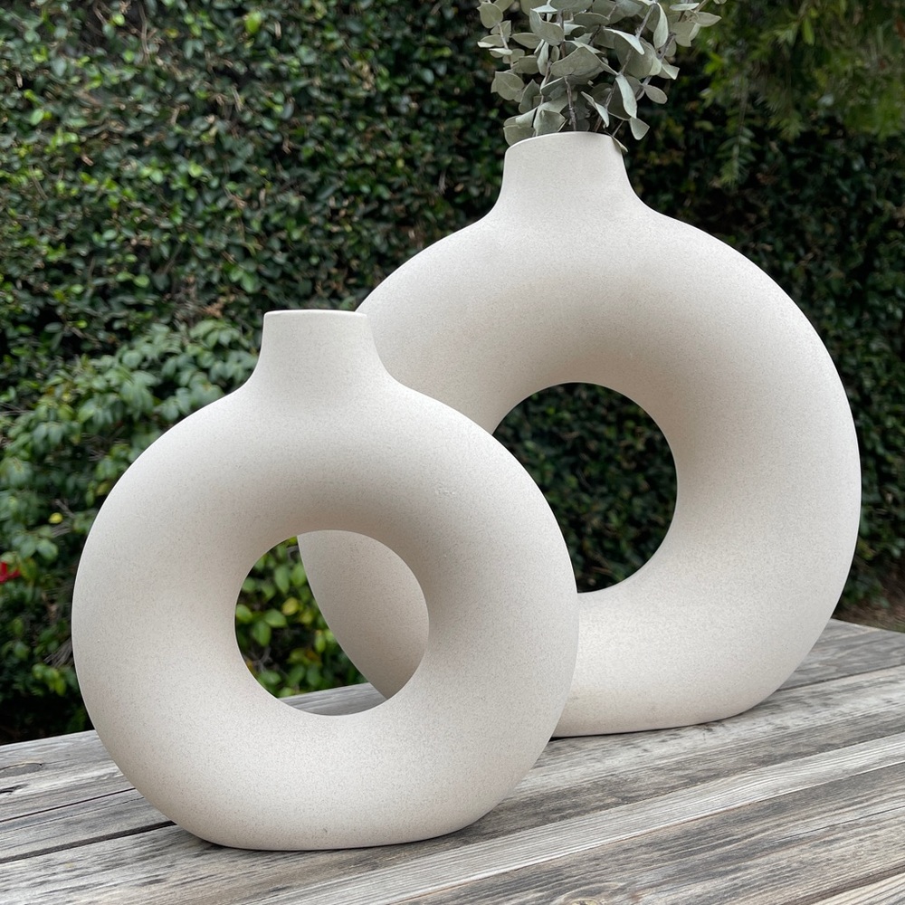 H&M Large and small ceramic donut vase SET